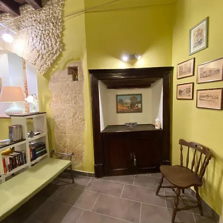 La Casa Di Luca Apartment *